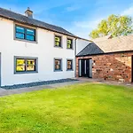 2 Bed In Oc-g32205 Feriehus *