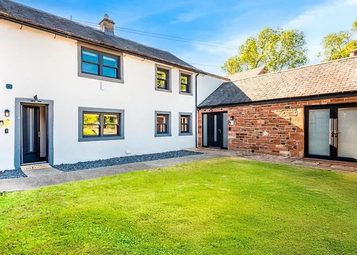 2 Bed In Oc-g32205 Holiday home *