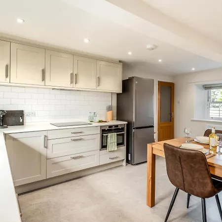 2 Bed In Oc-g32205